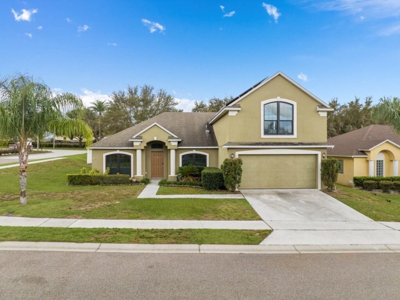 1030 Coventry Rd #1285817P - Photo 7 of 42