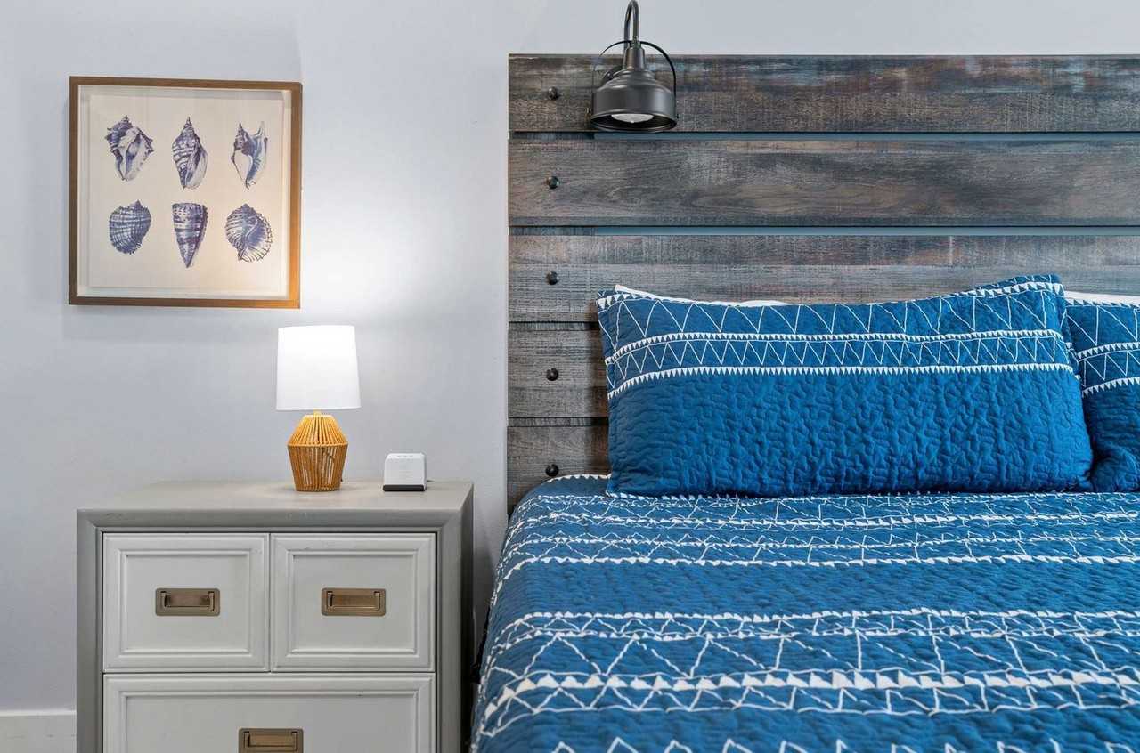 22 Moreno Point Road #1285916P - Photo 2 of 50