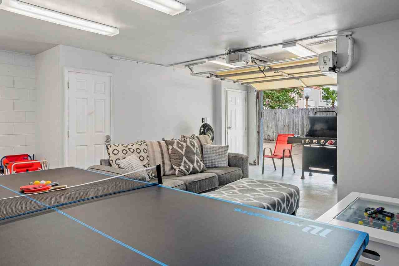 22 Moreno Point Road #1285916P - Photo 3 of 50