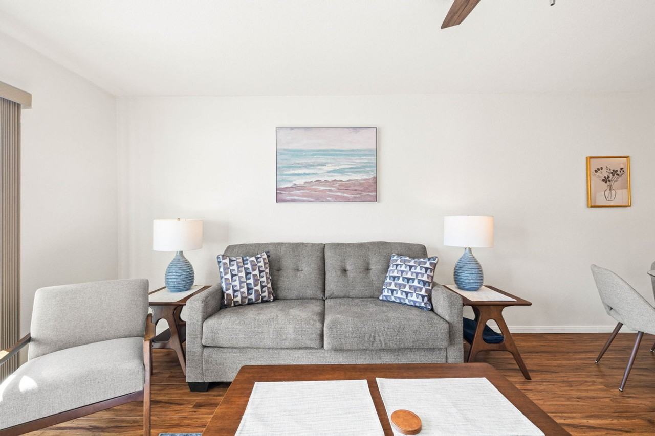 3030 Suncrest Dr #1288271P - Photo 3 of 46