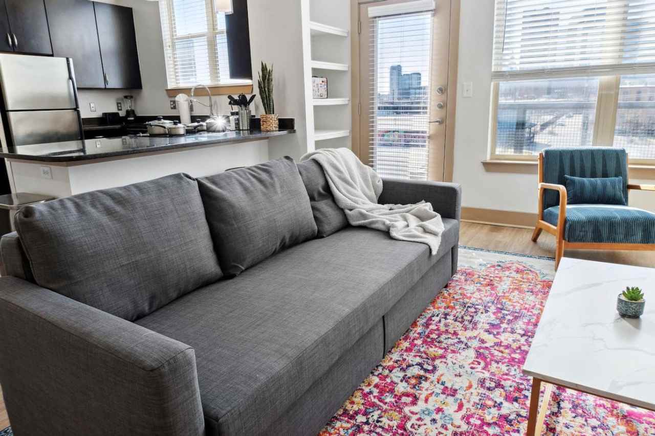 264 N Walton St #1289466P - Photo 6 of 50