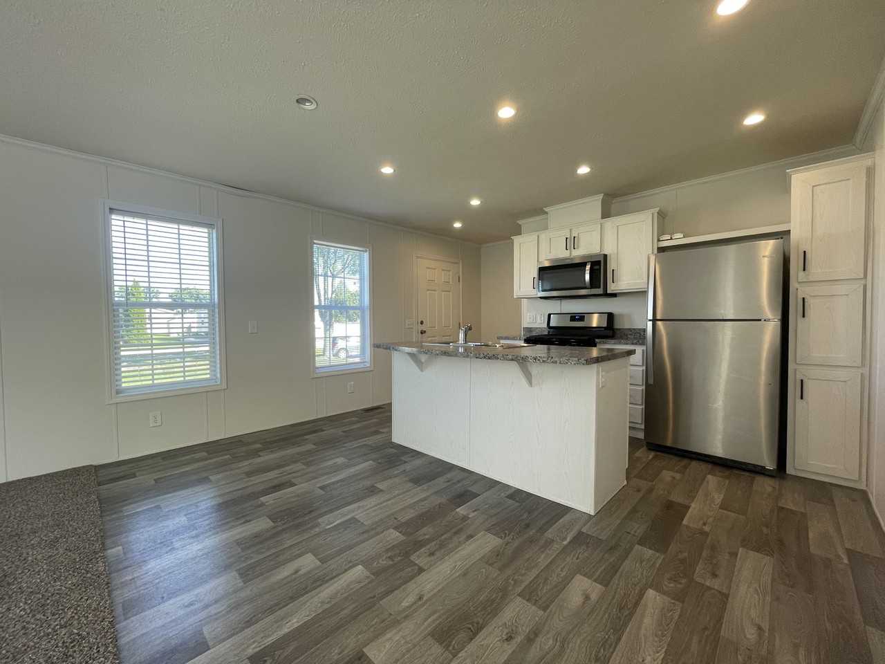 16242 Frontenac Ave #166 - Photo 7 of 25