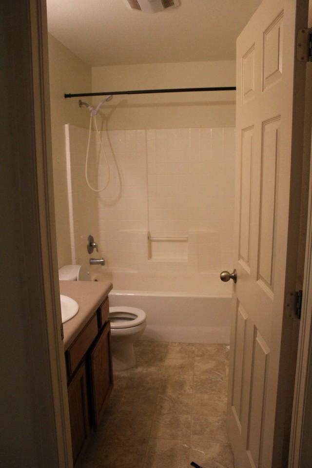 460 Yarrow Cir #460 - Photo 3 of 10