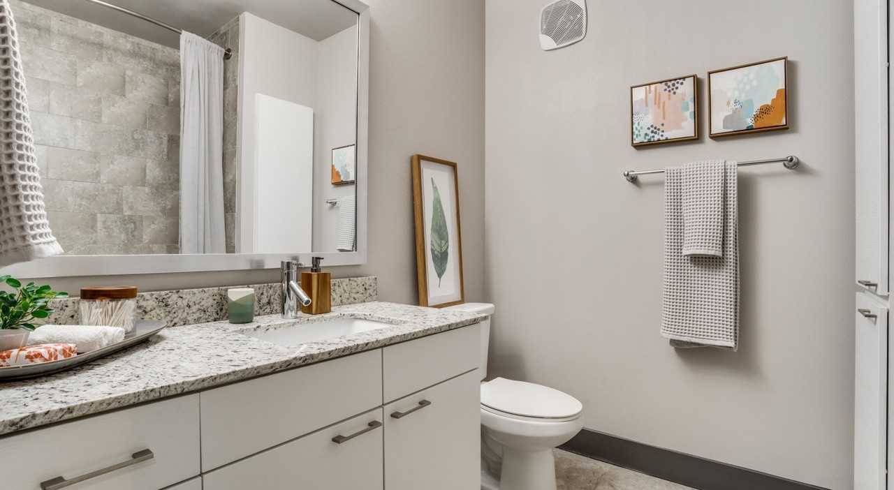 Congress Avenue - Photo 7 of 9