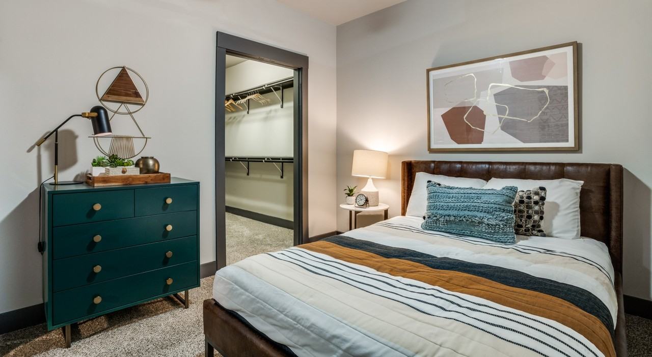 Congress Avenue - Photo 6 of 9