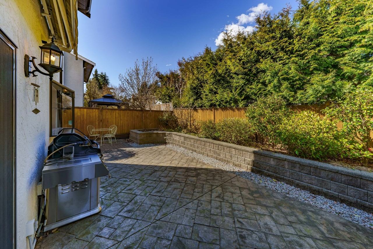 3247 Dunkirk Avenue - Photo 6 of 10