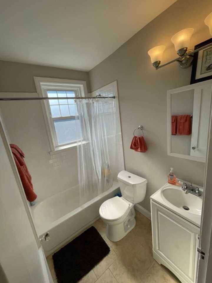 Ridley Manor - Photo 5 of 16