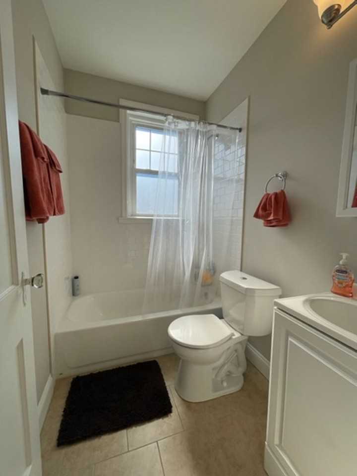 Ridley Manor - Photo 6 of 16