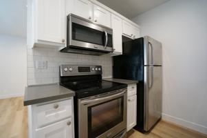 featured image of 411 North La Fayette Park Place #7