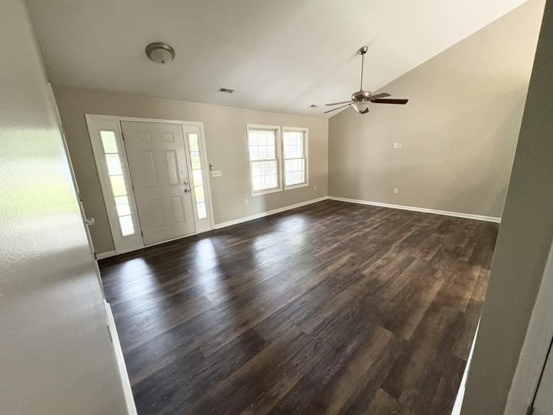 10264 Knob Hill Dr - Photo 3 of 22