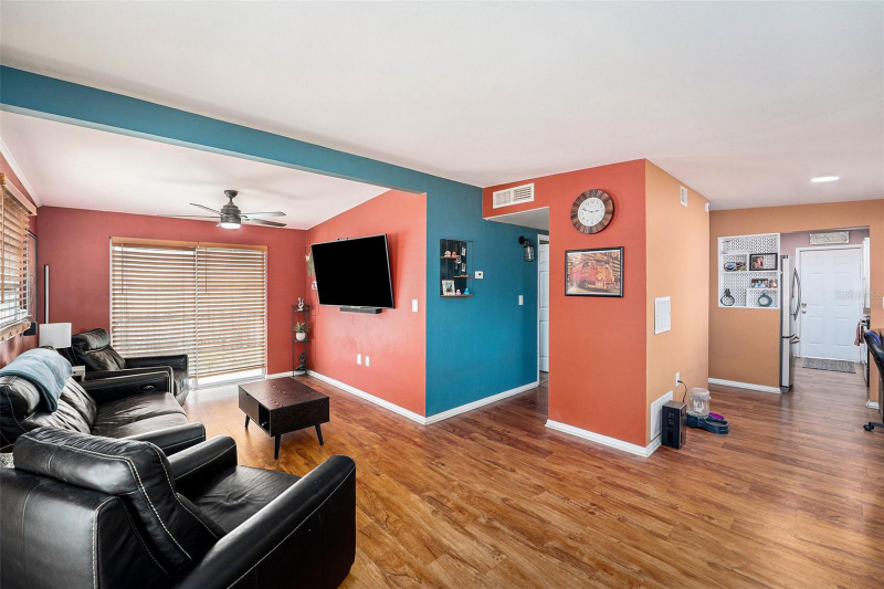 8556 91st Terrace - Photo 2 of 20