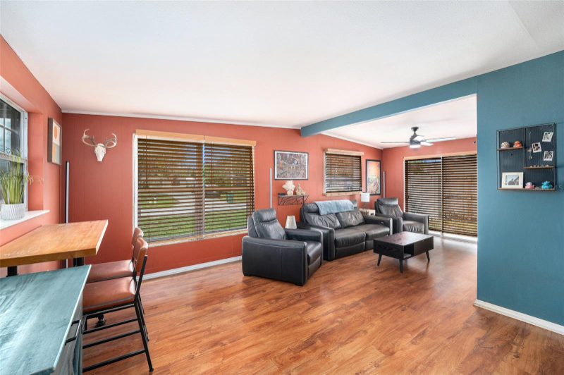 8556 91st Terrace - Photo 5 of 20