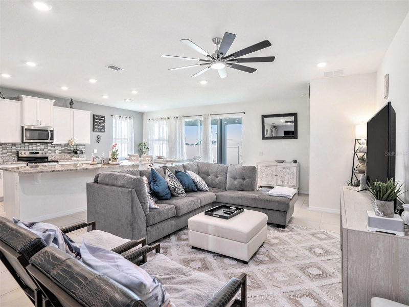 5464 Flint Hills Dr - Photo 3 of 20