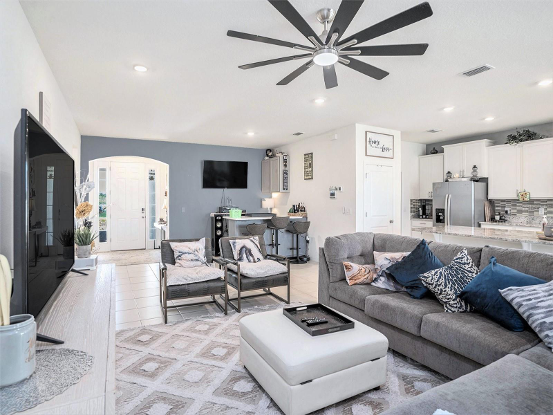 5464 Flint Hills Dr - Photo 4 of 20