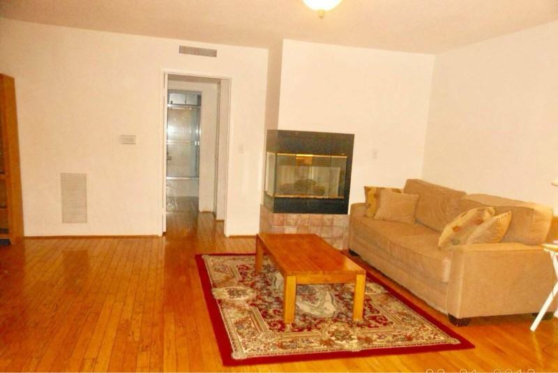 1217 20th St #202 - Photo 3 of 7