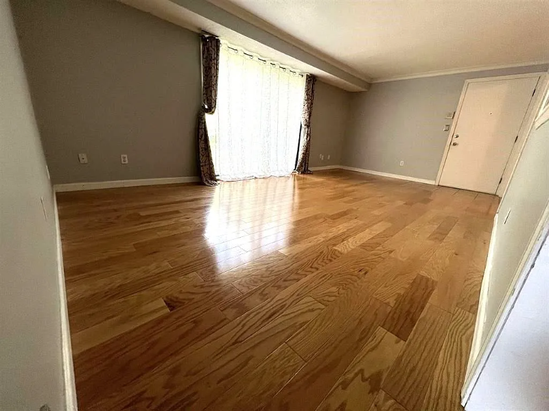 4 Brookside Dr #11 - Photo 2 of 11