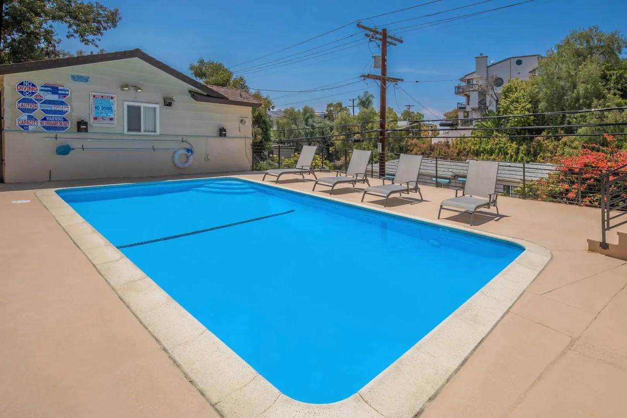 Overlook Point Apartments - Photo 4 of 5