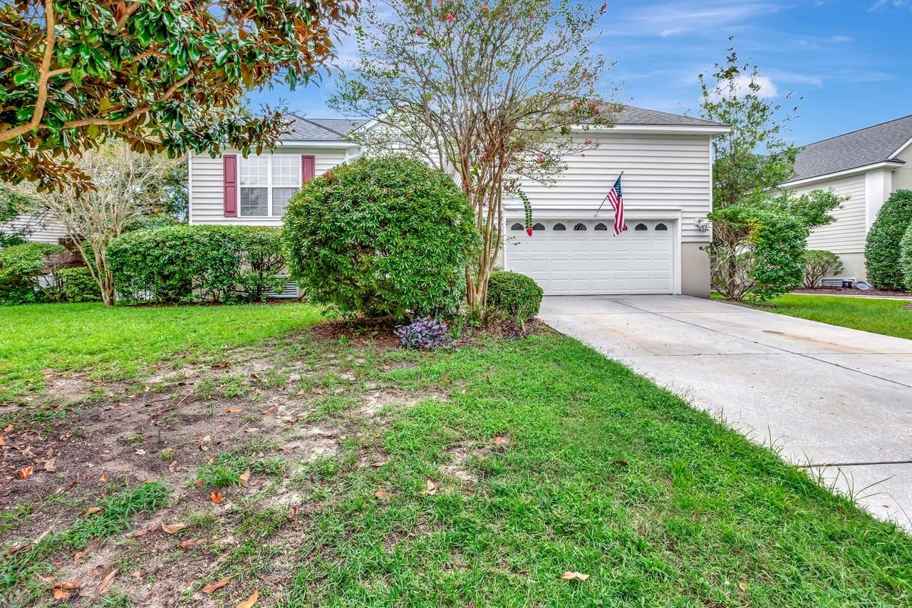 2381 Cross Timbers Dr - Photo 2 of 35