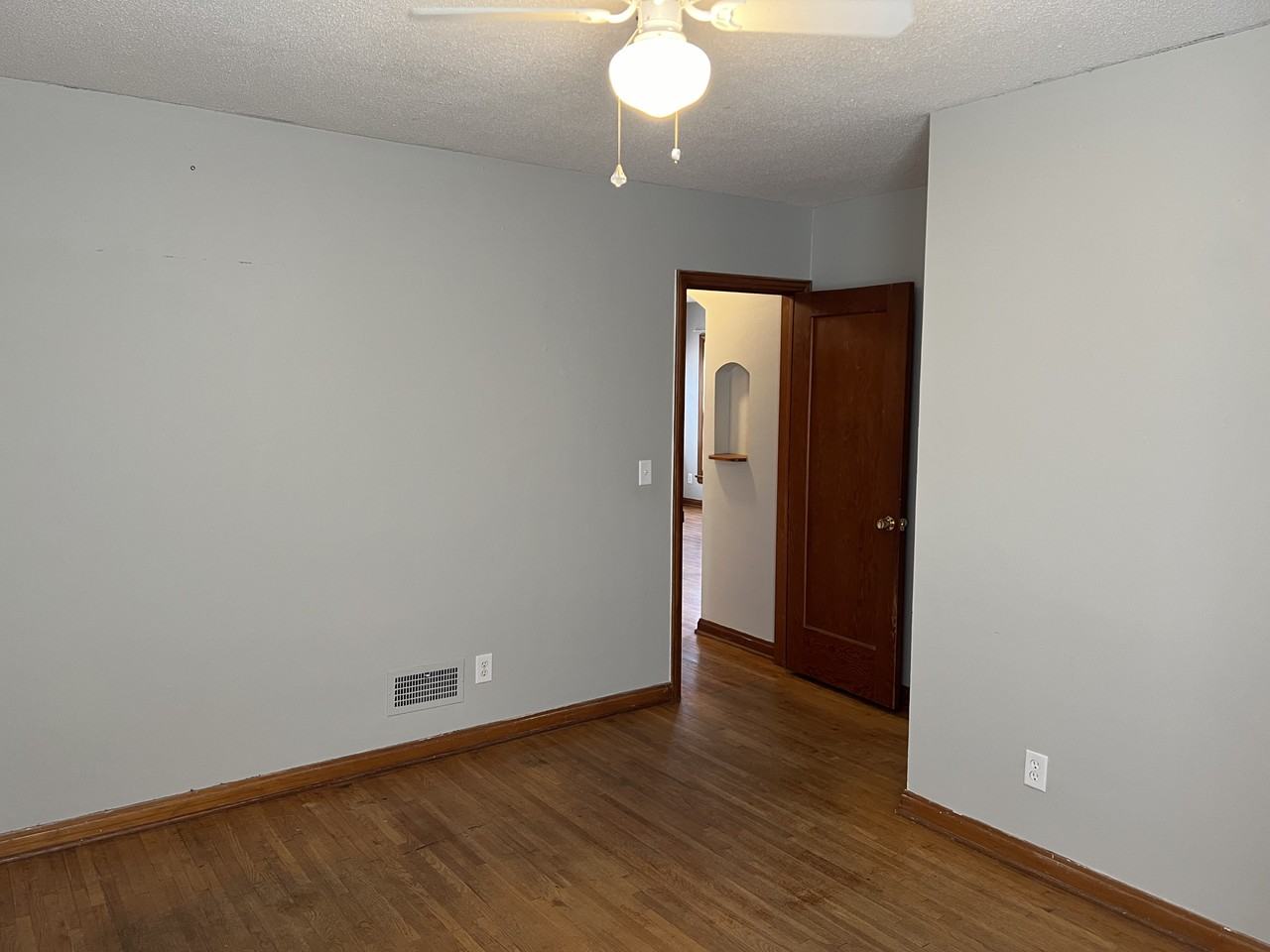 425 N Meridian Ave #NA - Photo 2 of 15