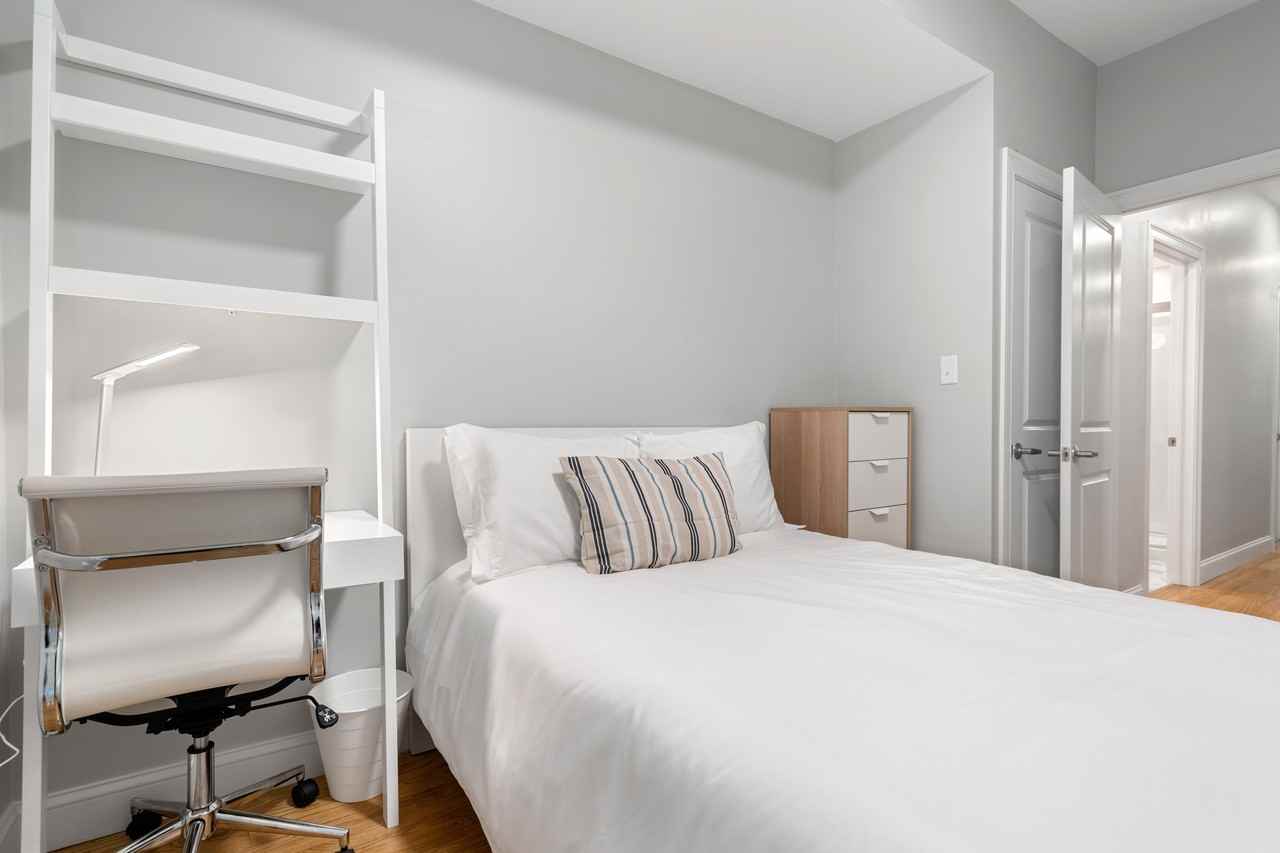 211 Princeton St #1 - Photo 3 of 19