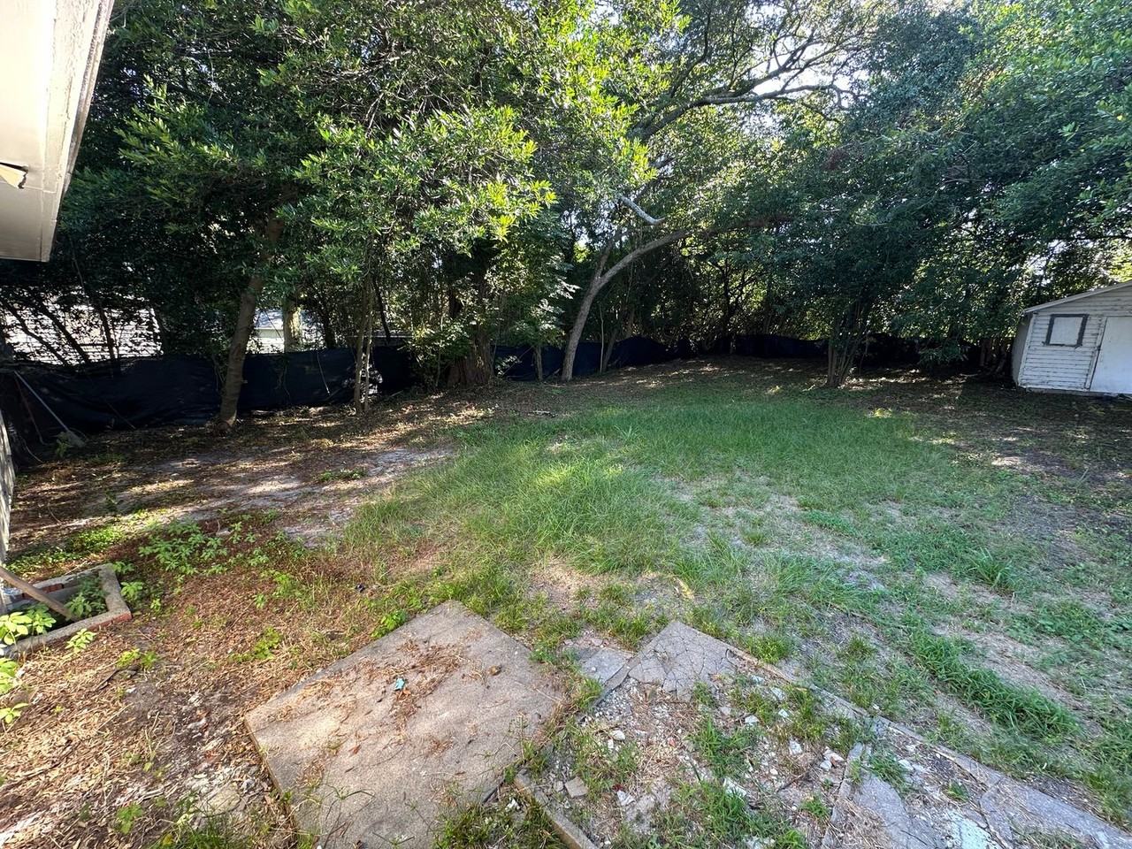 2329 Monroe St - Photo 3 of 17