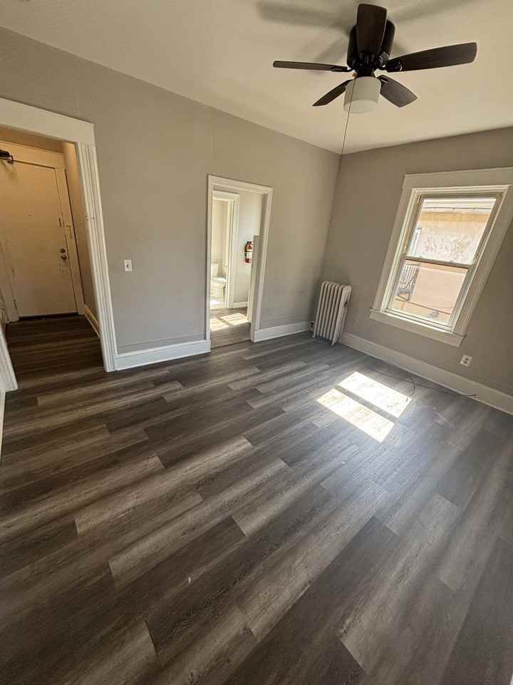 Duer Gardens - Photo 2 of 35