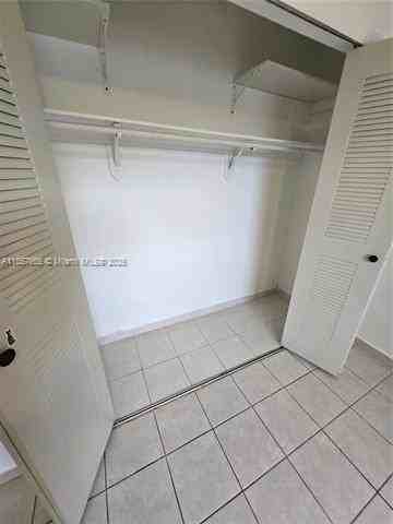 8855 Southwest 27th Street - Photo 2 of 19