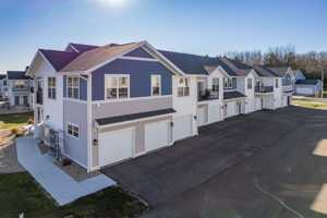 featured image of 610 Autumn Wood Pkwy