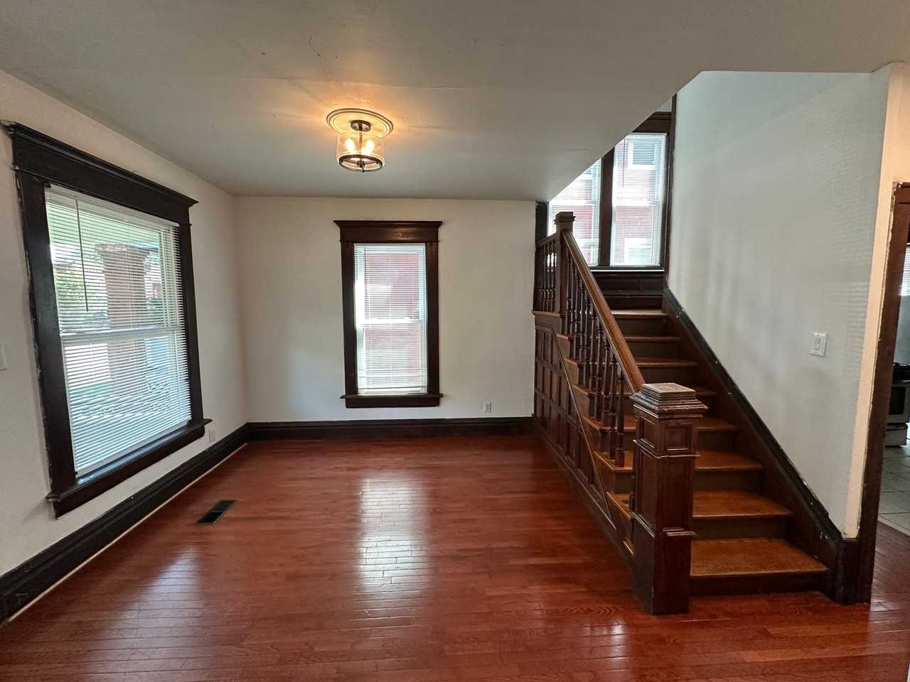1837 N 4th St - Photo 3 of 21