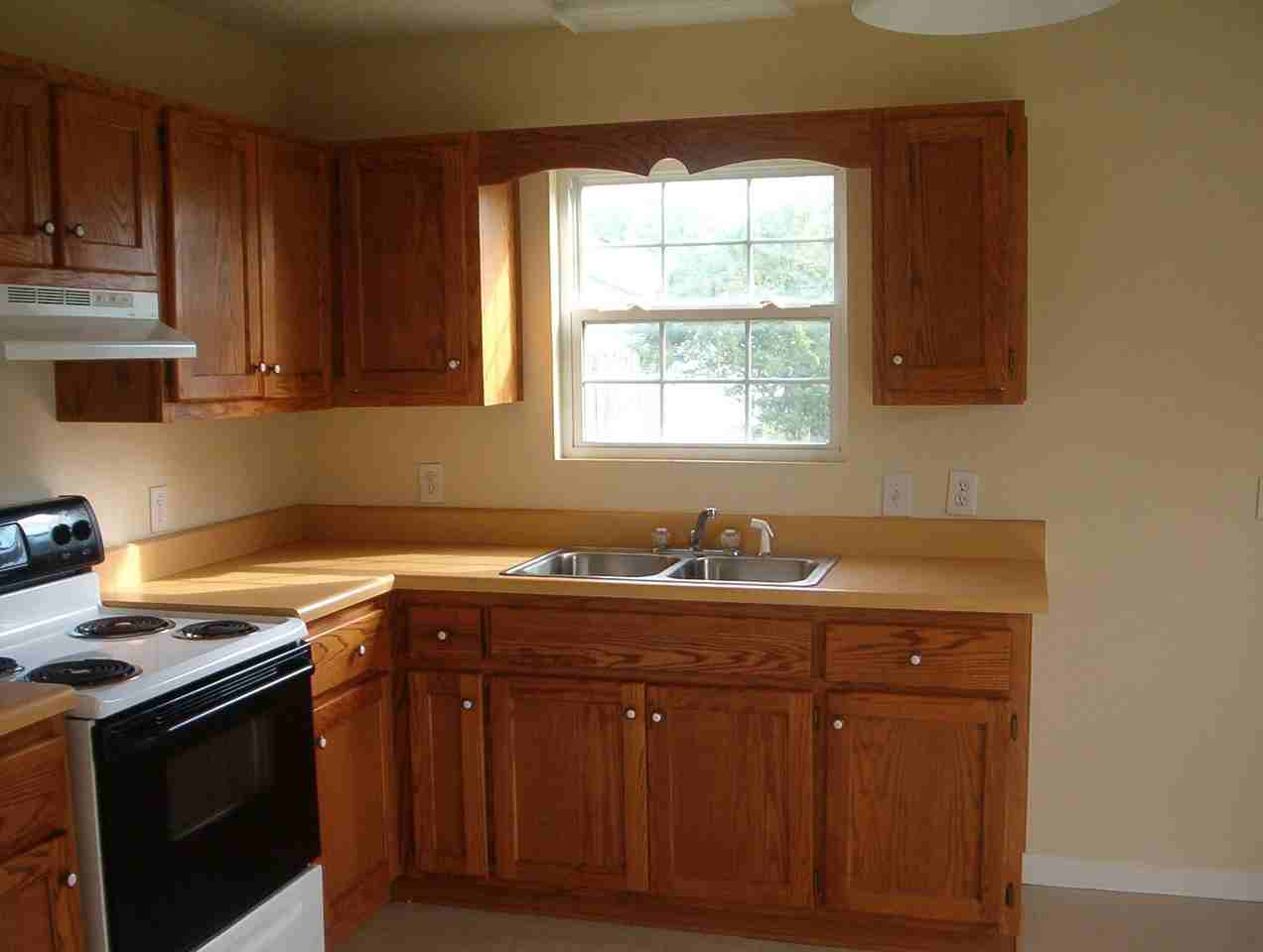 407 Dunstan Ln - Photo 3 of 14