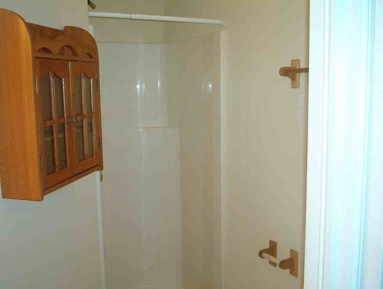 407 Dunstan Ln - Photo 6 of 14