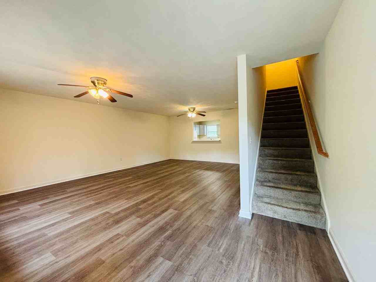 1417 Jennifer Dr - Photo 5 of 24
