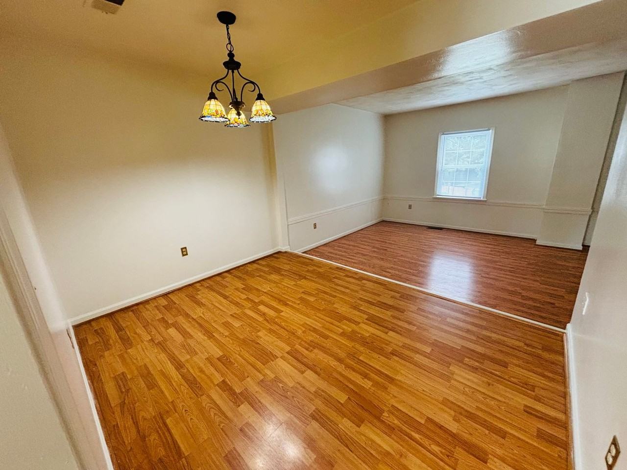 2709 Newton Ct - Photo 5 of 23