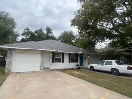 featured image of 1781 N Drury Ave