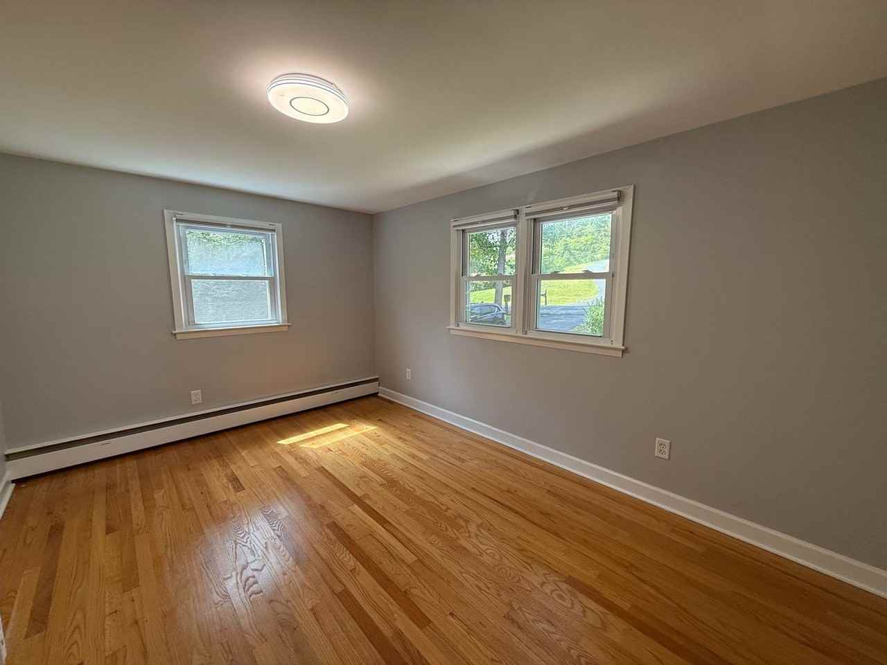 520 Toleman Rd - Photo 6 of 24