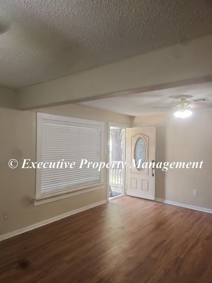 107 North 28th Street - Photo 3 of 16