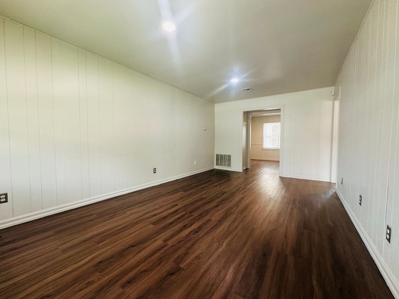 3228 S Clegern St - Photo 5 of 21