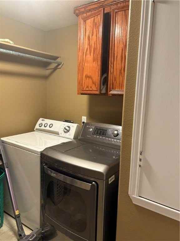 915 Flour Bluff Dr - Photo 5 of 16