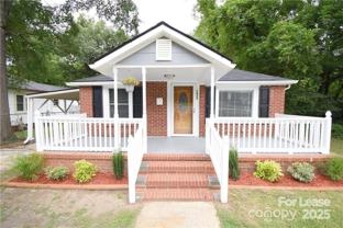 1077 Henderson St - Photo 1 of 1