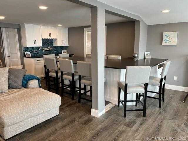 21 Groveway #21 - Photo 6 of 37