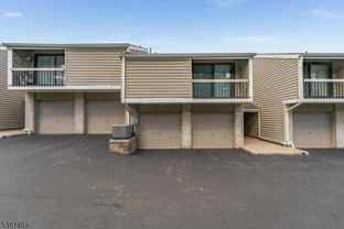 25 Hillside Ct - Photo 1 of 1