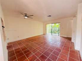 11 Edgewater Dr #8 - Photo 1 of 1