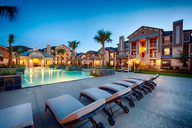 24949 Katy Ranch Rd - Photo 2 of 4