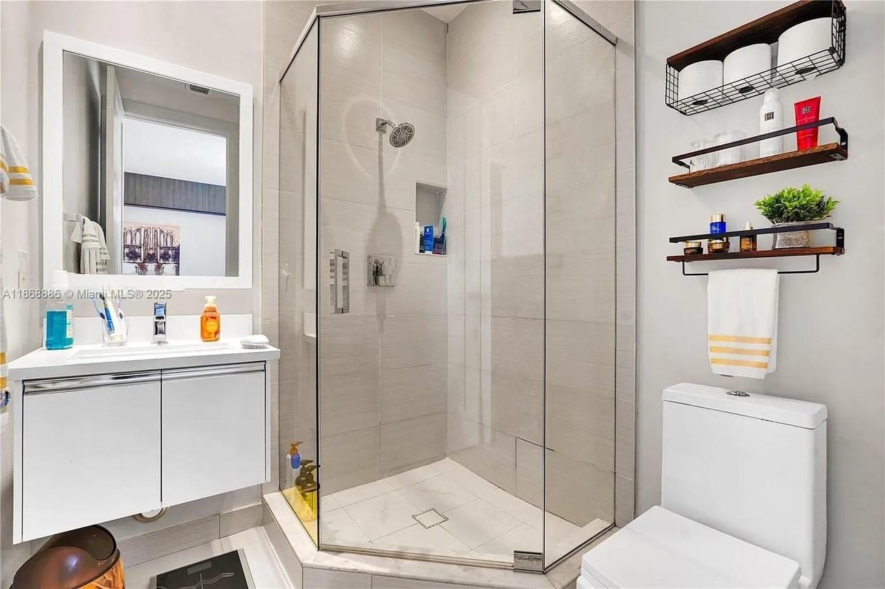 6319 Nw 105th Ct #CT - Photo 5 of 5