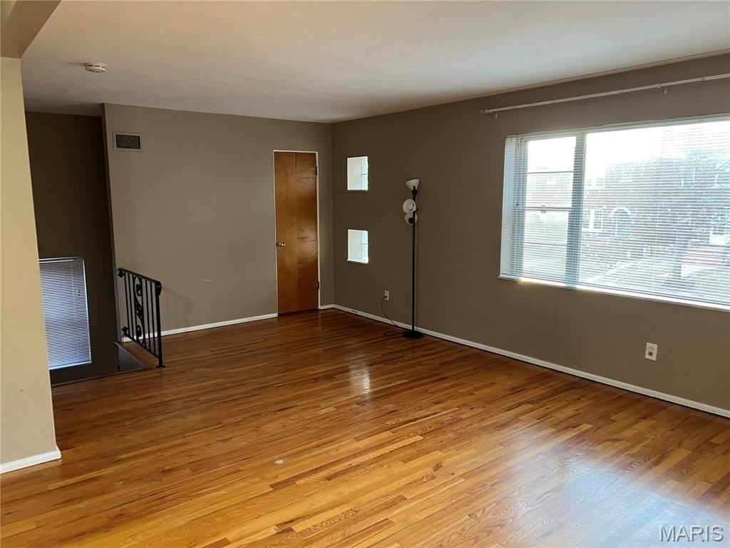 1104 Ralph Ter - Photo 7 of 12