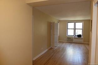10025 Queens Blvd #4K - Photo 1 of 1