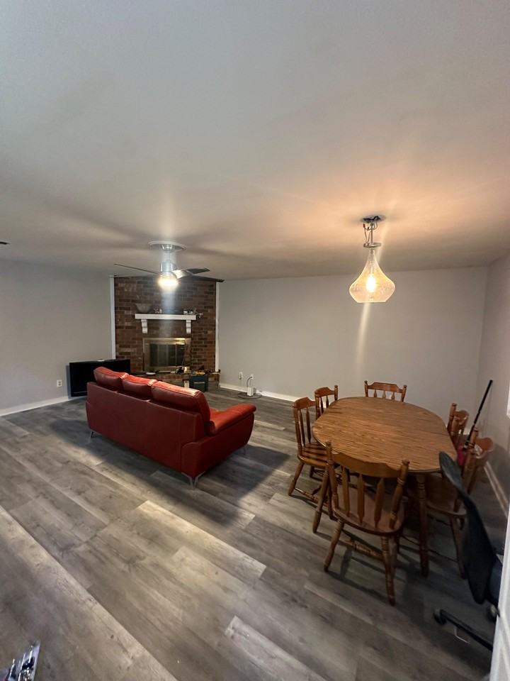 Travis Pines Dr - Photo 4 of 8