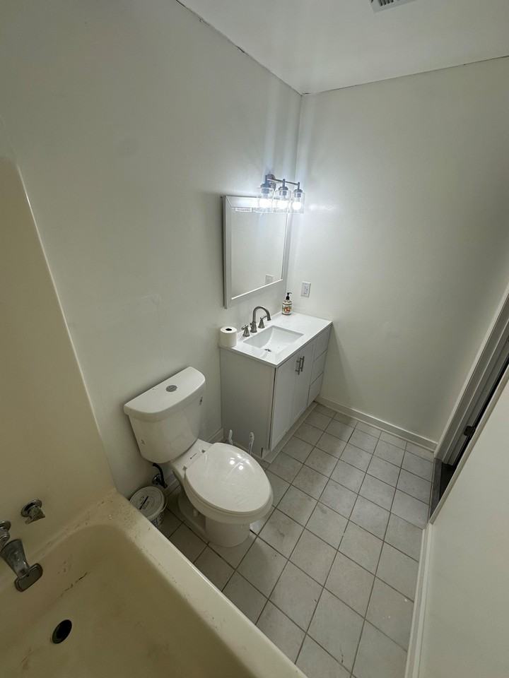 Travis Pines Dr - Photo 7 of 8