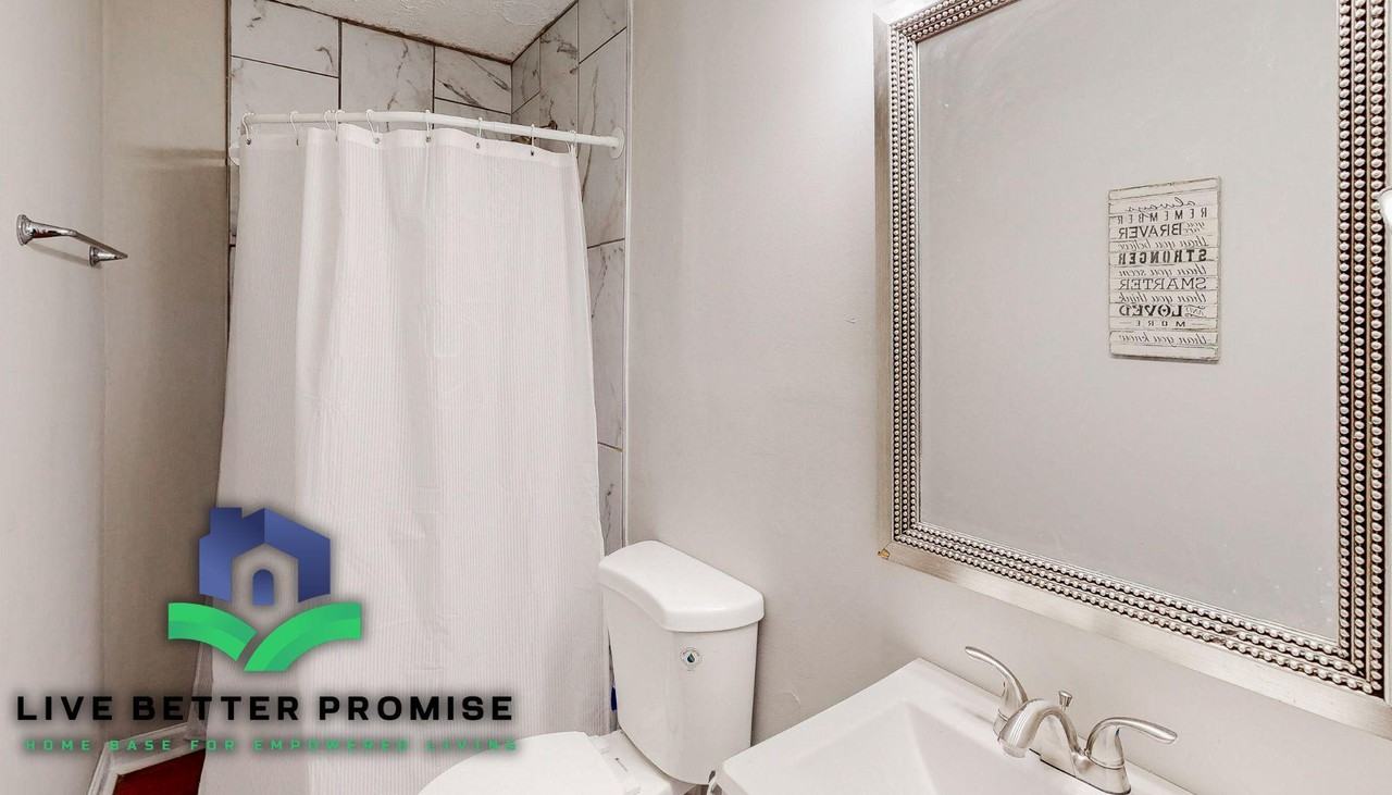 Estes Dr - Photo 2 of 4