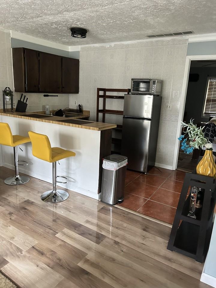 Kings Way - Photo 4 of 13